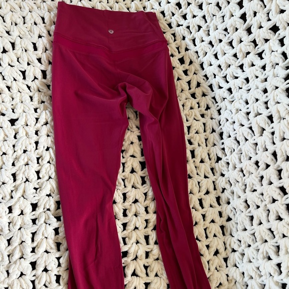Lululemon align pant pinky purple colour size 4 - Picture 2 of 3